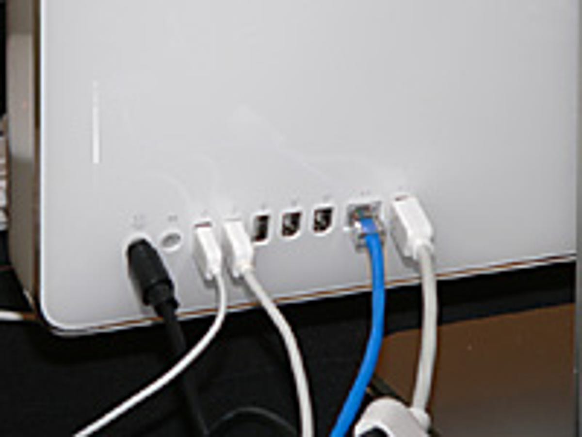 apple_imac_g5_ports_200x150.jpg
