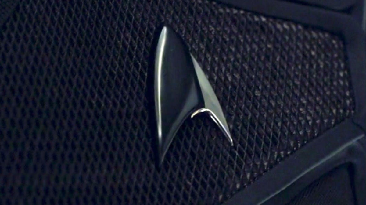star-trek-discovery-black-badge