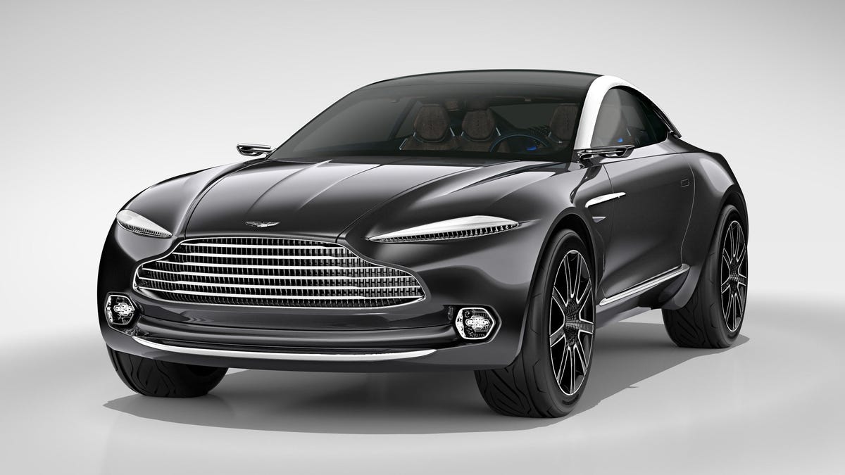 aston-martin-dbx-promo