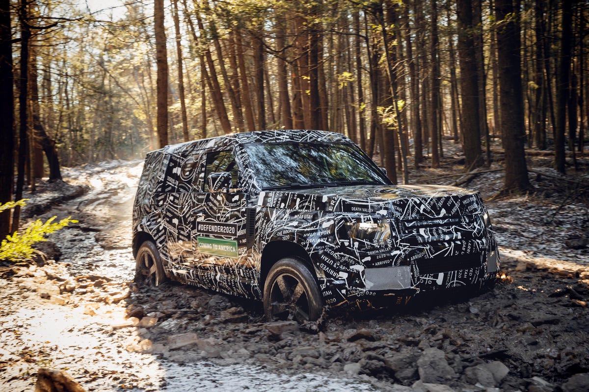 Land Rover Defender Teaser