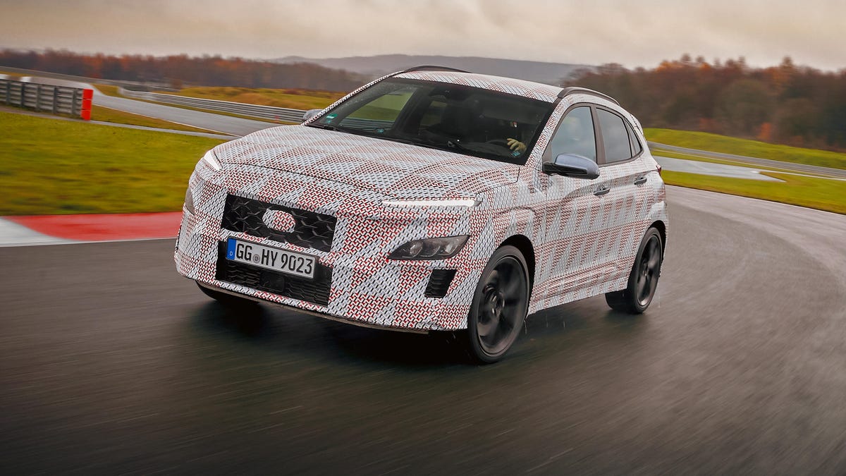 2022-hyundai-kona-n-prototype-111