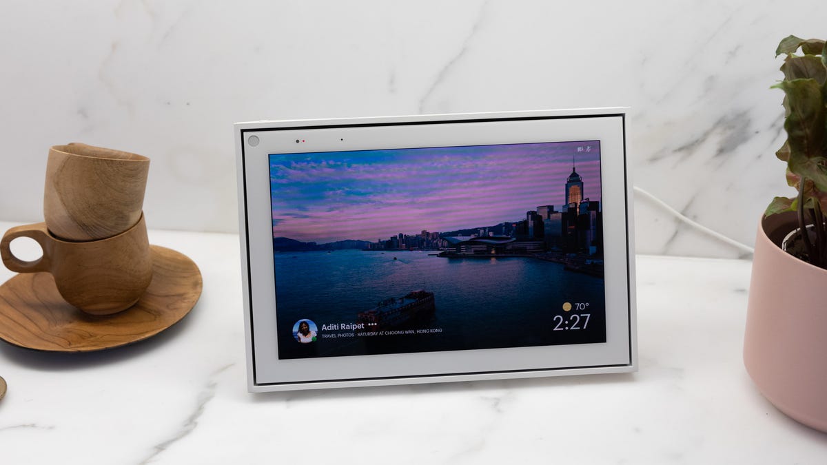 facbook-portal-mini-0057