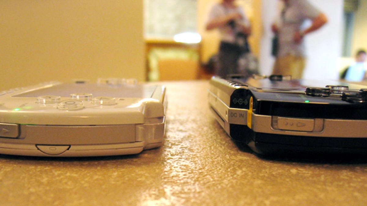 Size comparison of slim PSP versus original PSP