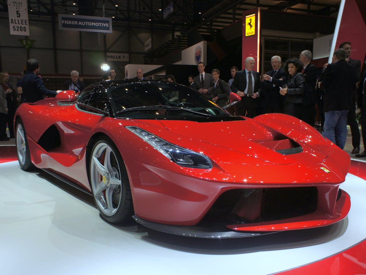 LaFerrari.JPG