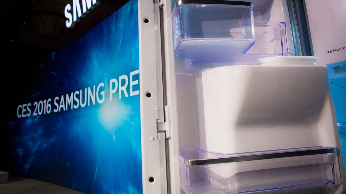 samsung-refridgerator-ces-2016-2000-7474.jpg