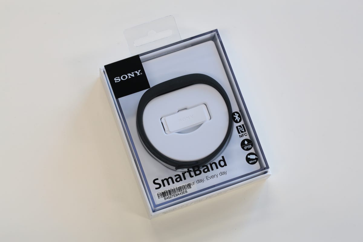sony-smartband-1.jpg