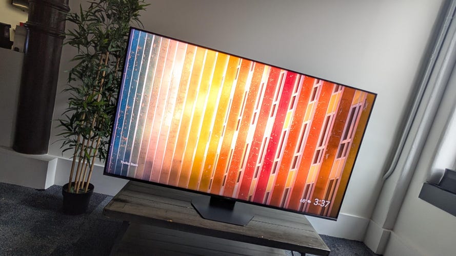 pxl-20250820-193716963