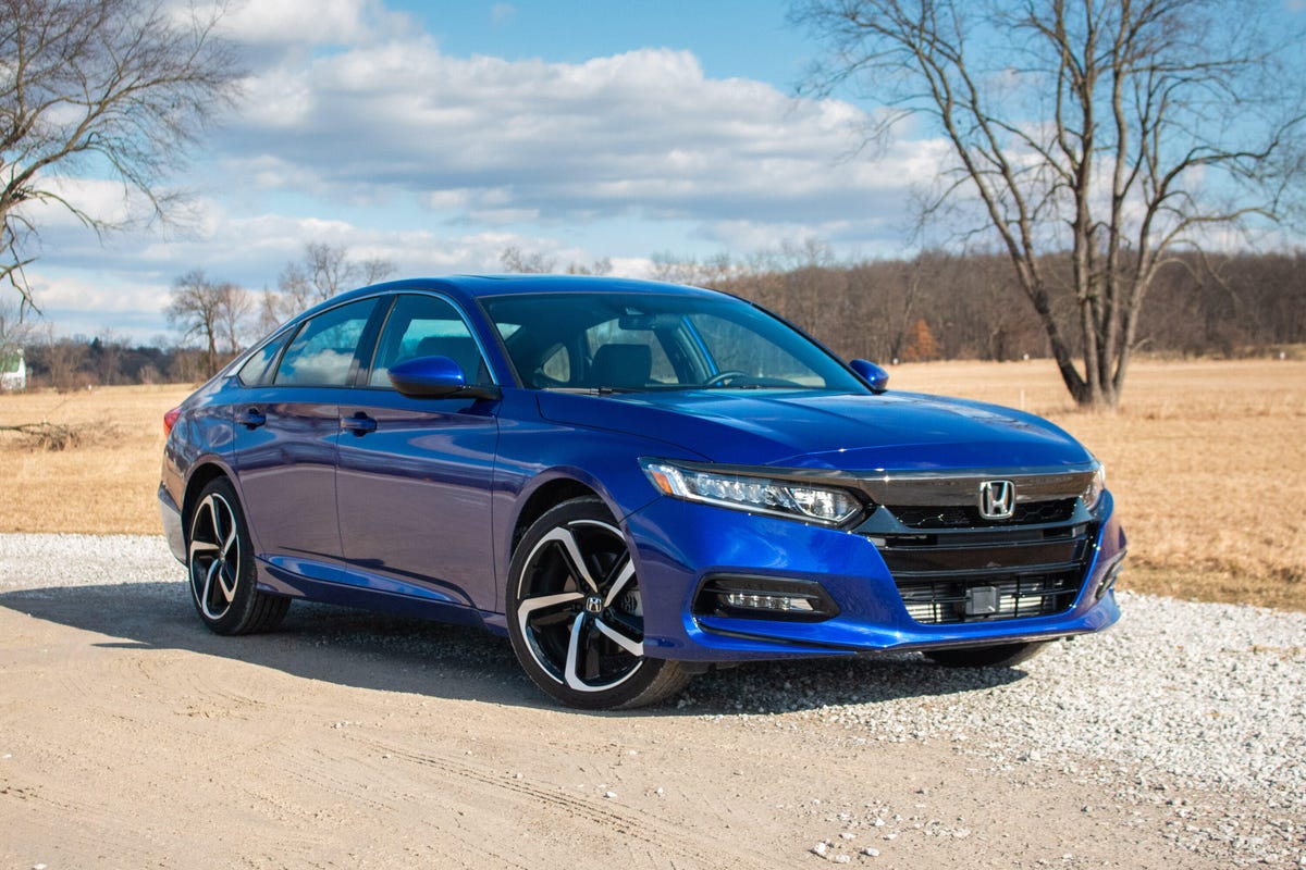 2020-honda-accord-sport-20t-1