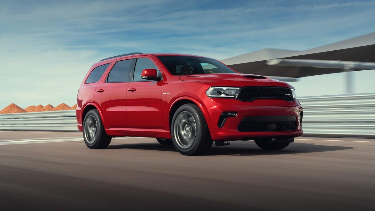 2021-dodge-durango-001