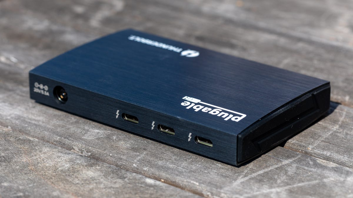 Plugable Thunderbolt and USB-C hub