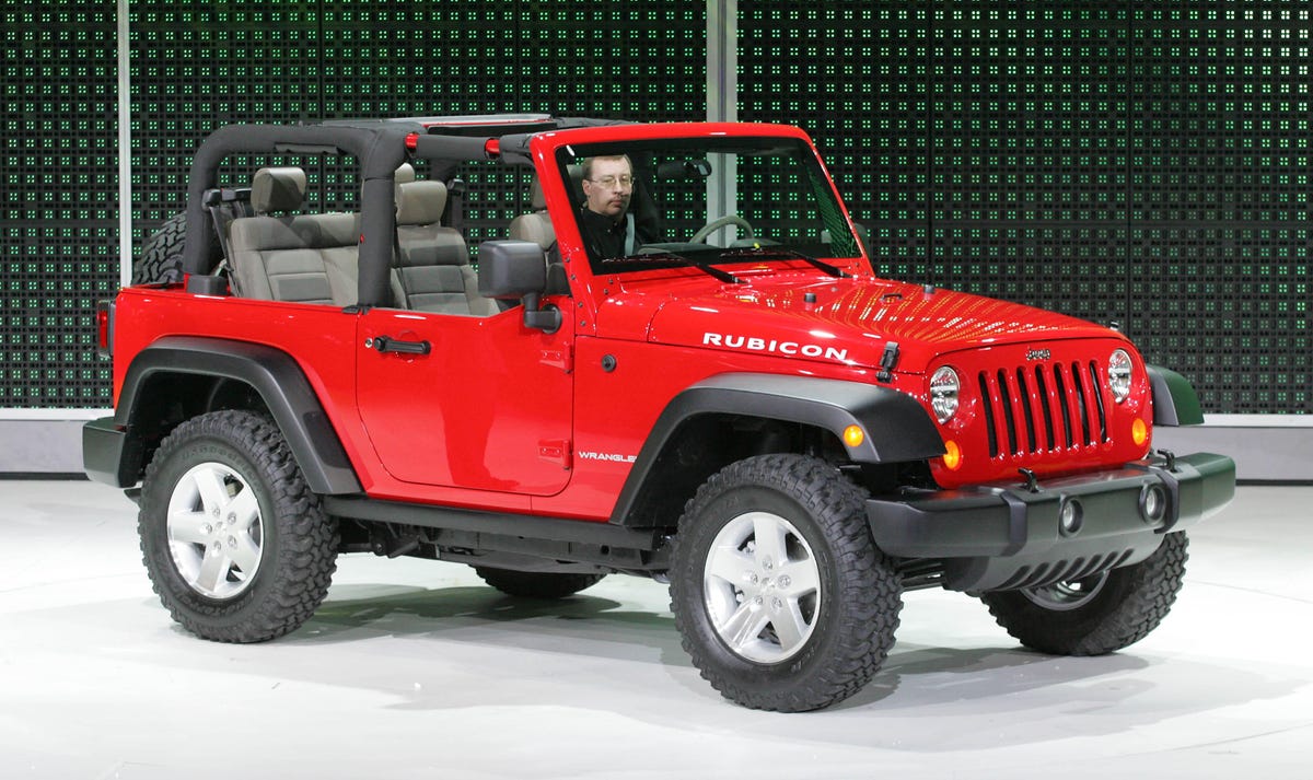 2007-jeep-wrangler-debut-1