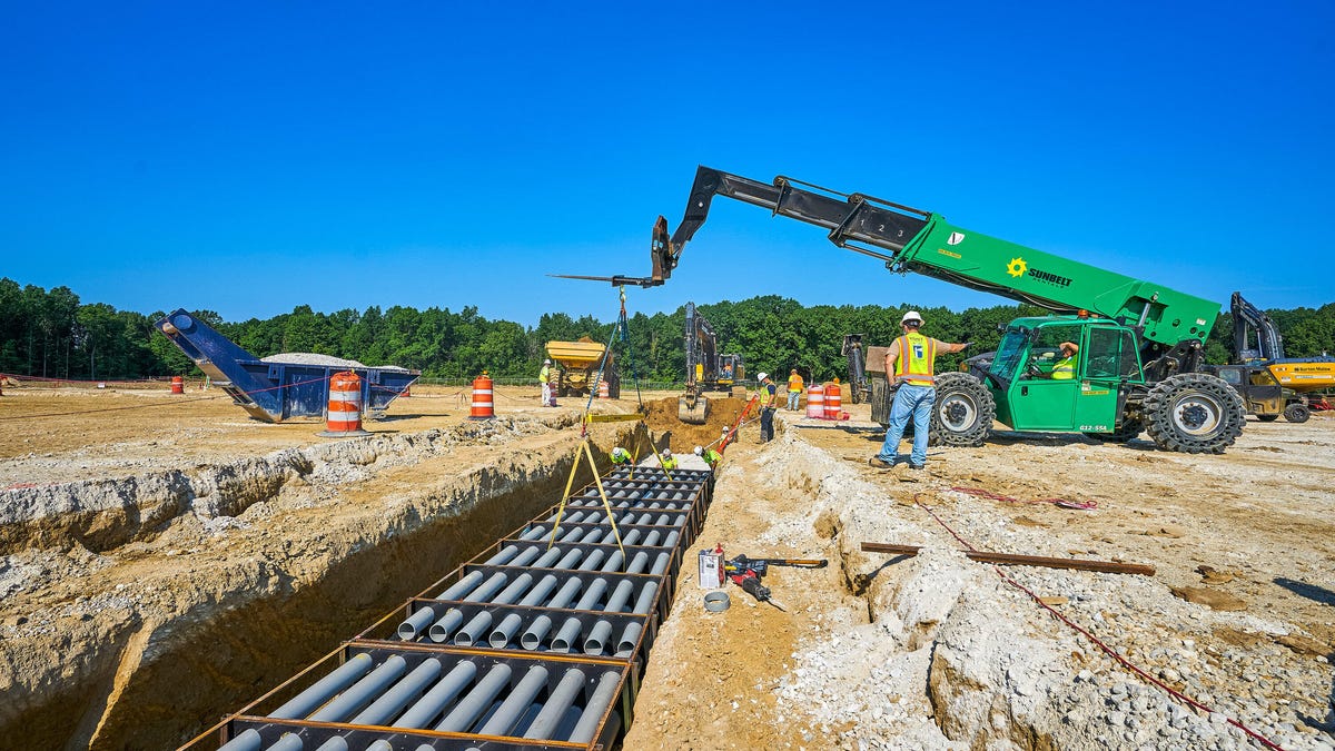 GM-LG Ohio battery plant construction
