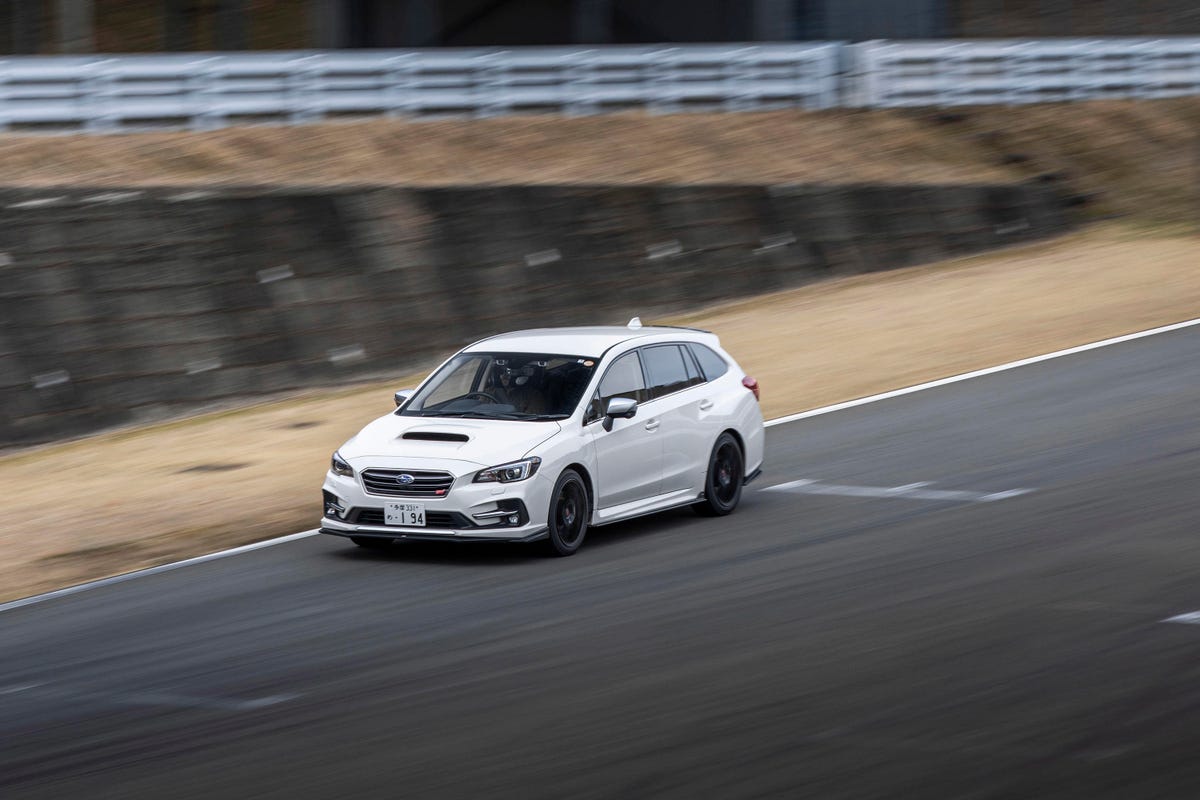 Subaru Levorg STI Sport