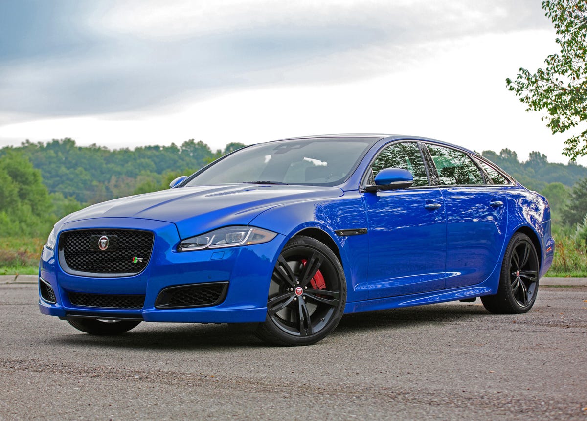 2019-jaguar-xjr575-1