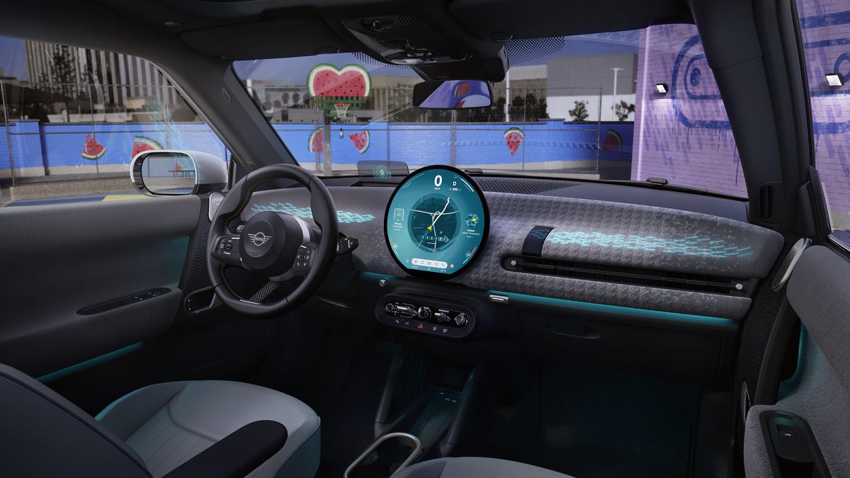 Mini Cooper Electric interior with Core theme