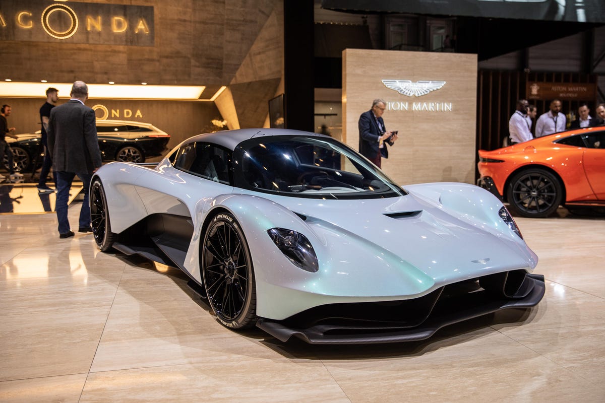 aston-martin-003-geneva-2019-12