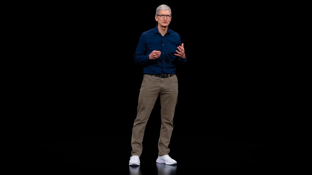 apple-event-091218-tim-cook-0432