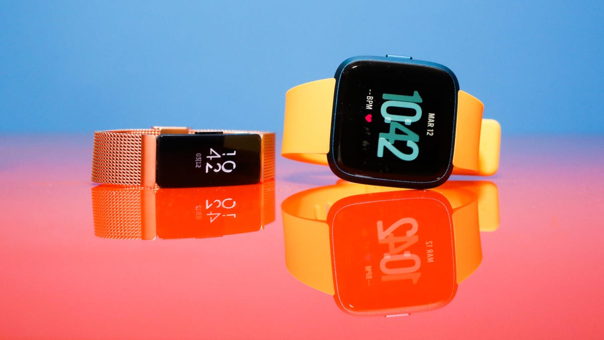 01-fitbit-versa-lite-versus-fitbit-inspire