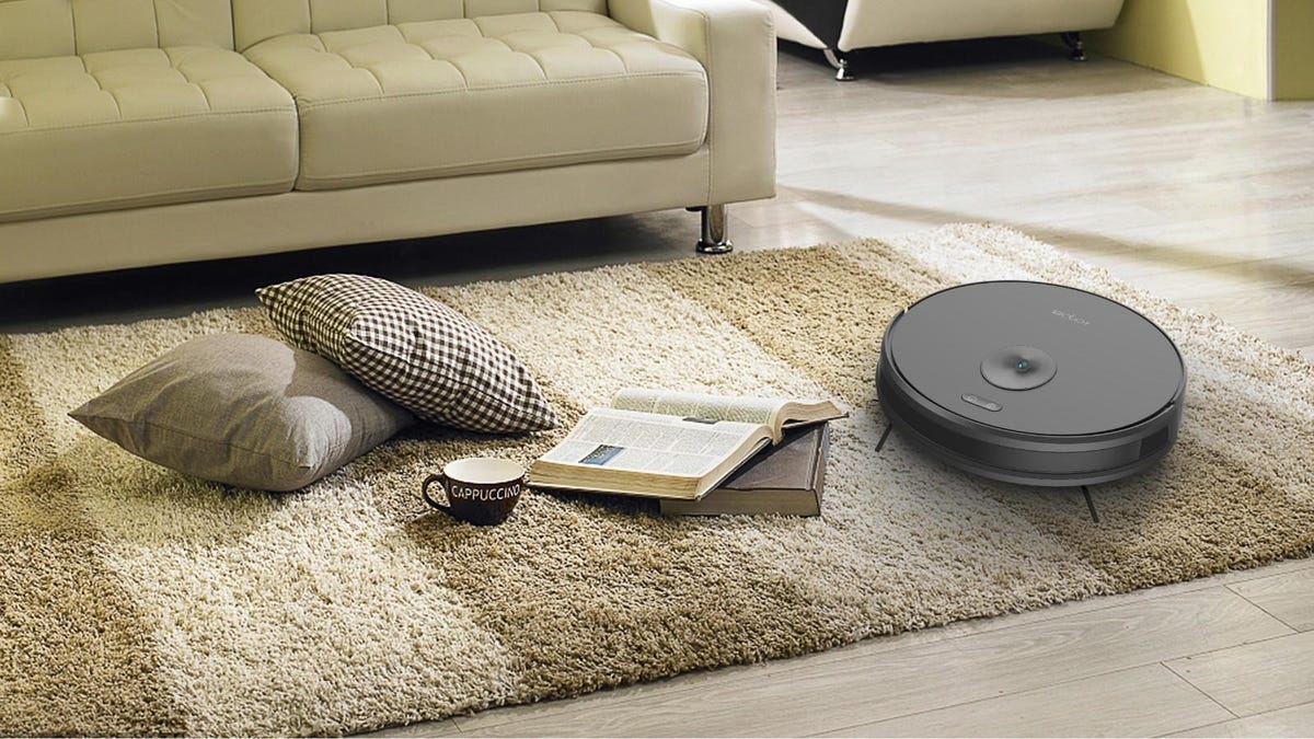 ironpie-black-m6-edited