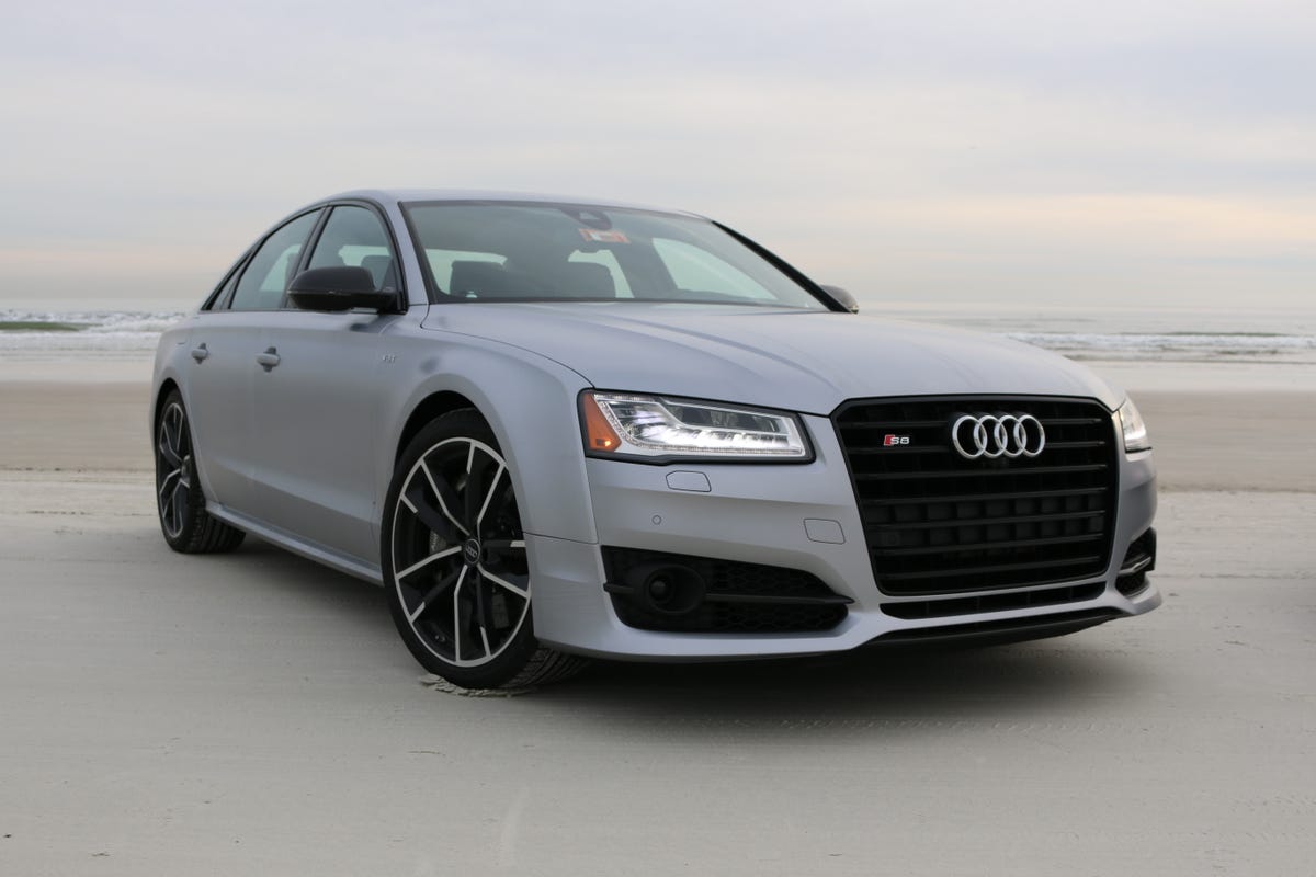 2016-audi-s8-plus-1.jpg