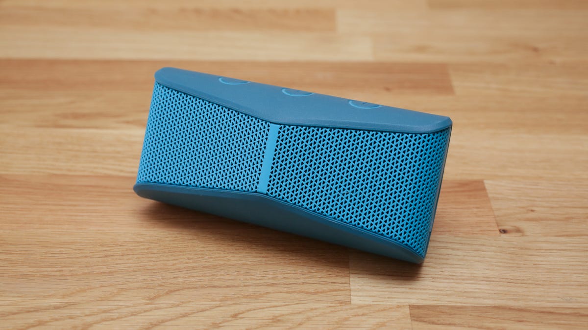 logitech-x300-speaker-product-photos01.jpg