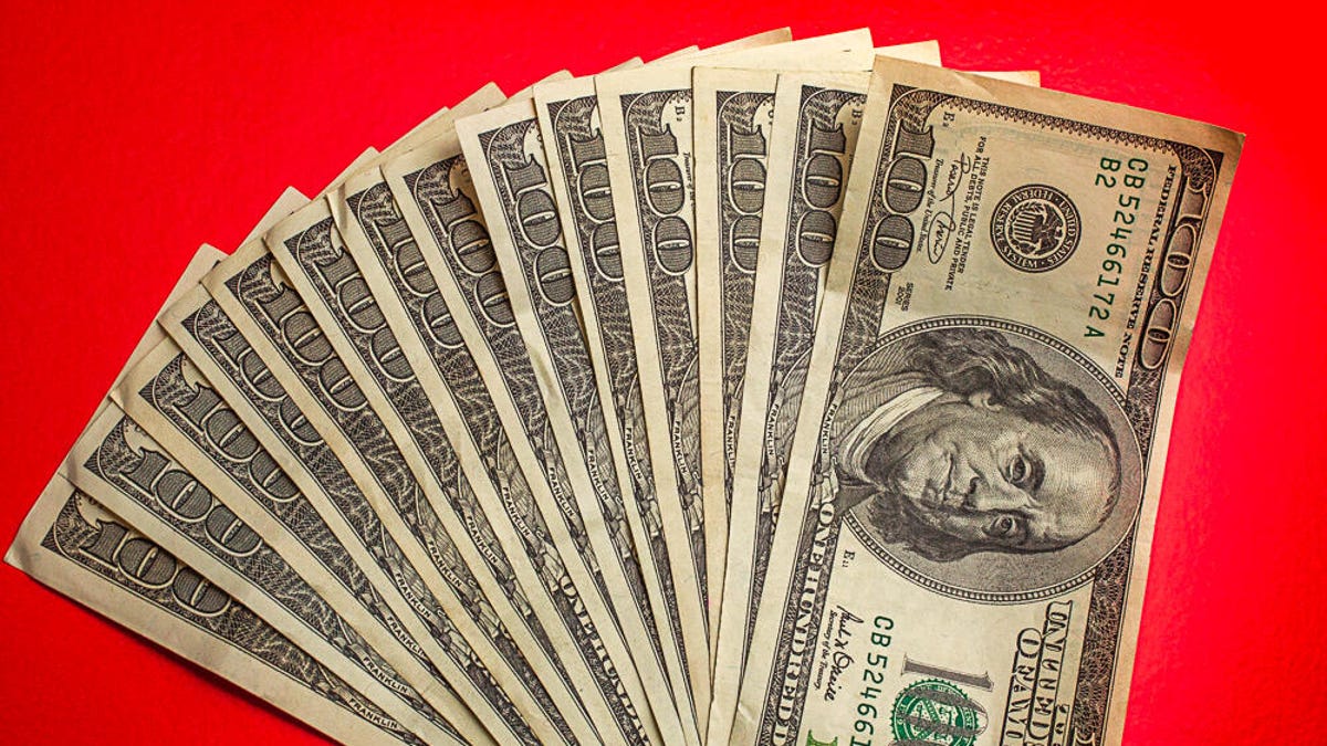 015-cash-money-stimulus-checks-bill-passed-congress-1400-dollars-payment-target-supplement-bullseye-2021-biden