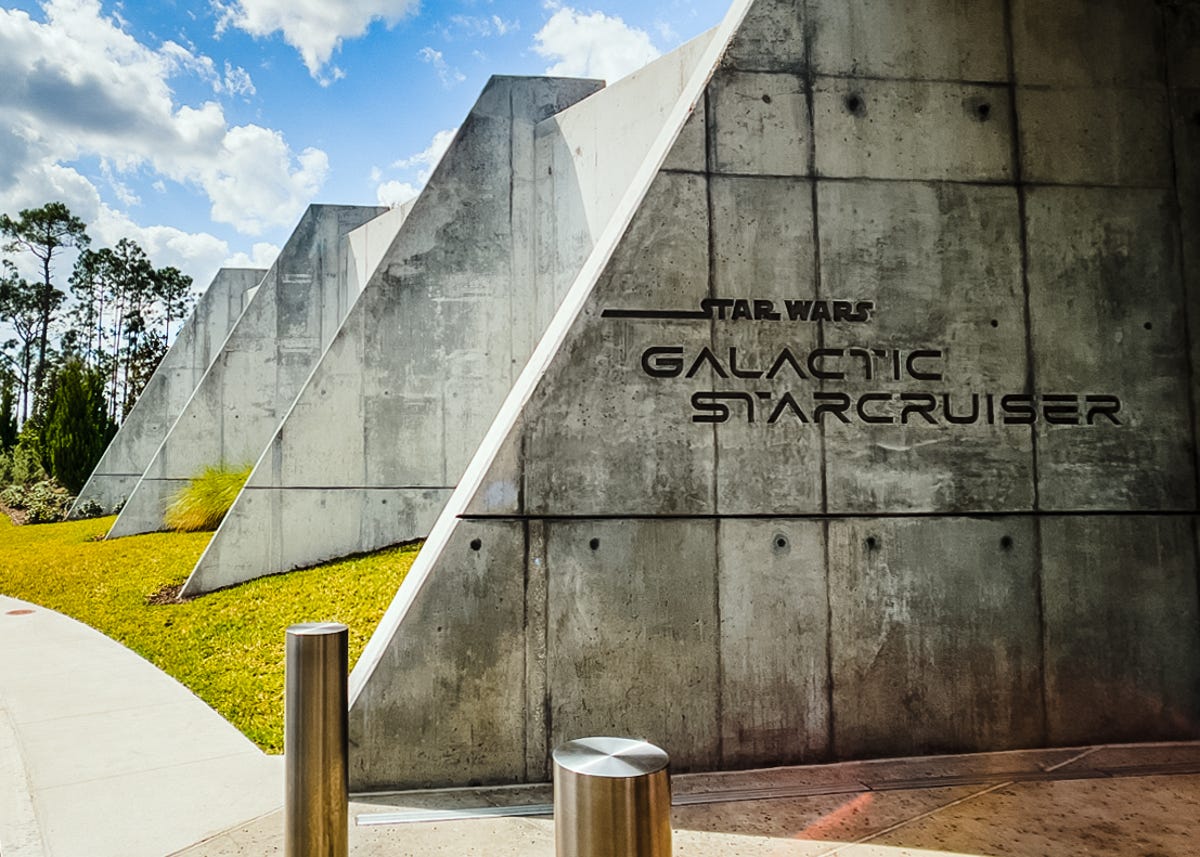 Inside Disney's Star Wars Galactic Starcruiser hotel