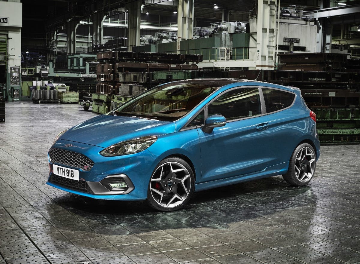 2018-ford-fiesta-st-1.jpg