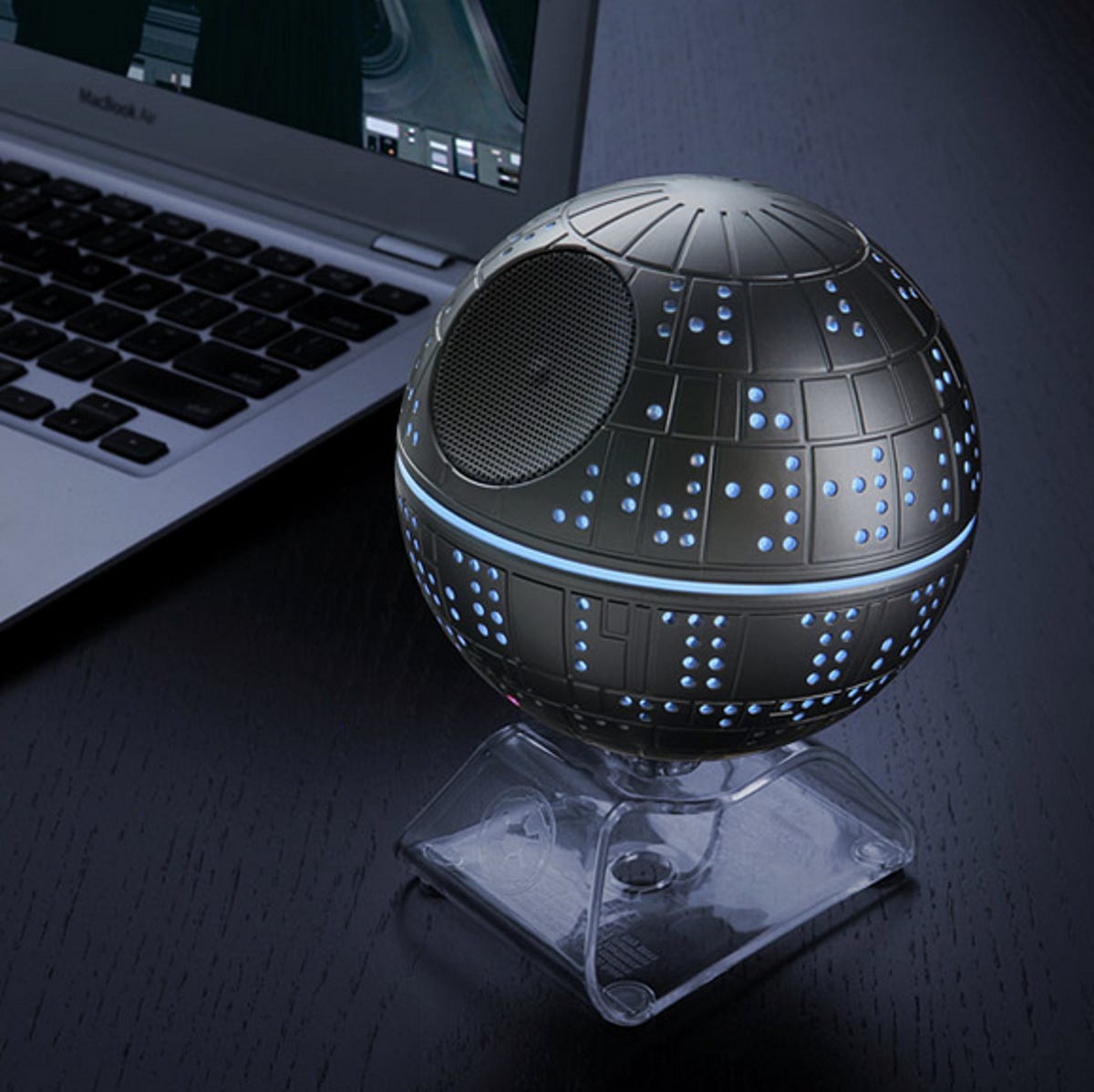 thinkgeek-star-wars-collectibles