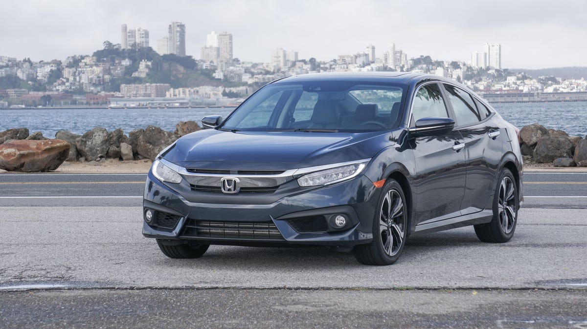 2016 Honda Civic Touring sedan