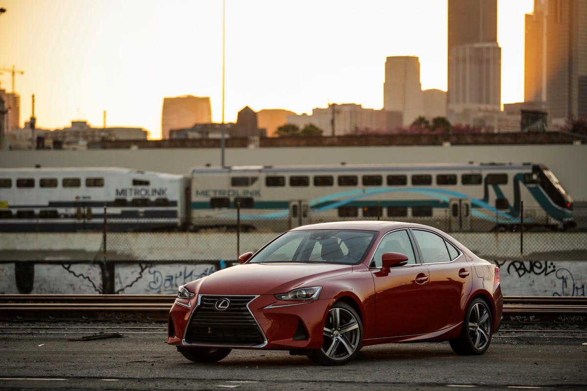 2019 Lexus IS 350