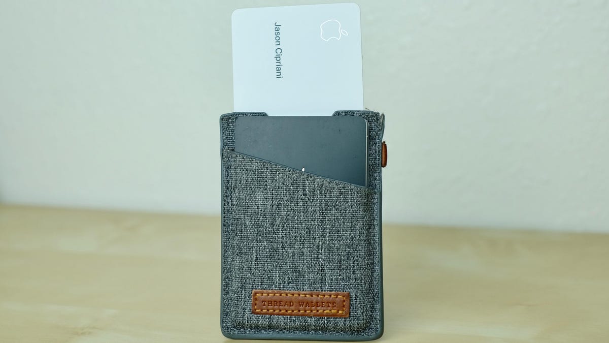 apple-card-in-wallet