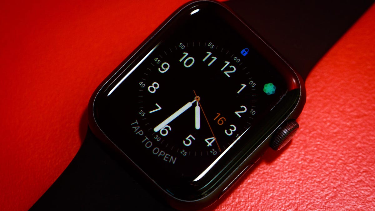 apple-iwatch-macro-1816-002