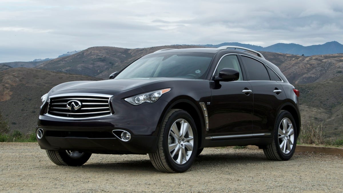 InfinitiQX70_01.jpg