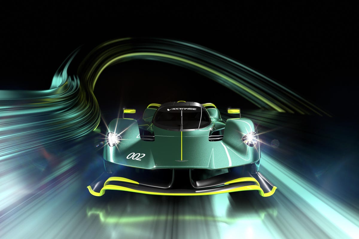 aston-martin-valkyrie-amr-pro-110