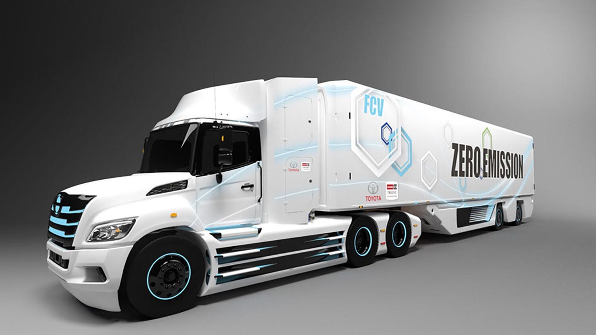 Toyota/Hino fuel cell semi
