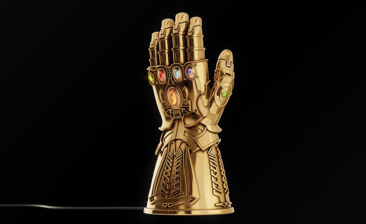 infinity-gauntlet-caviar-wireless-charger