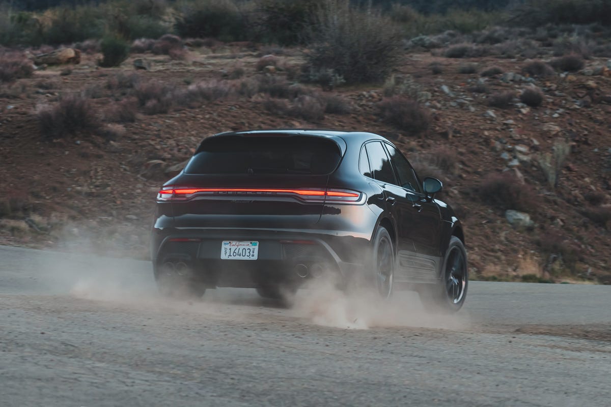 2023 Porsche Macan T
