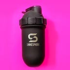 ShakeSphere protein shaker