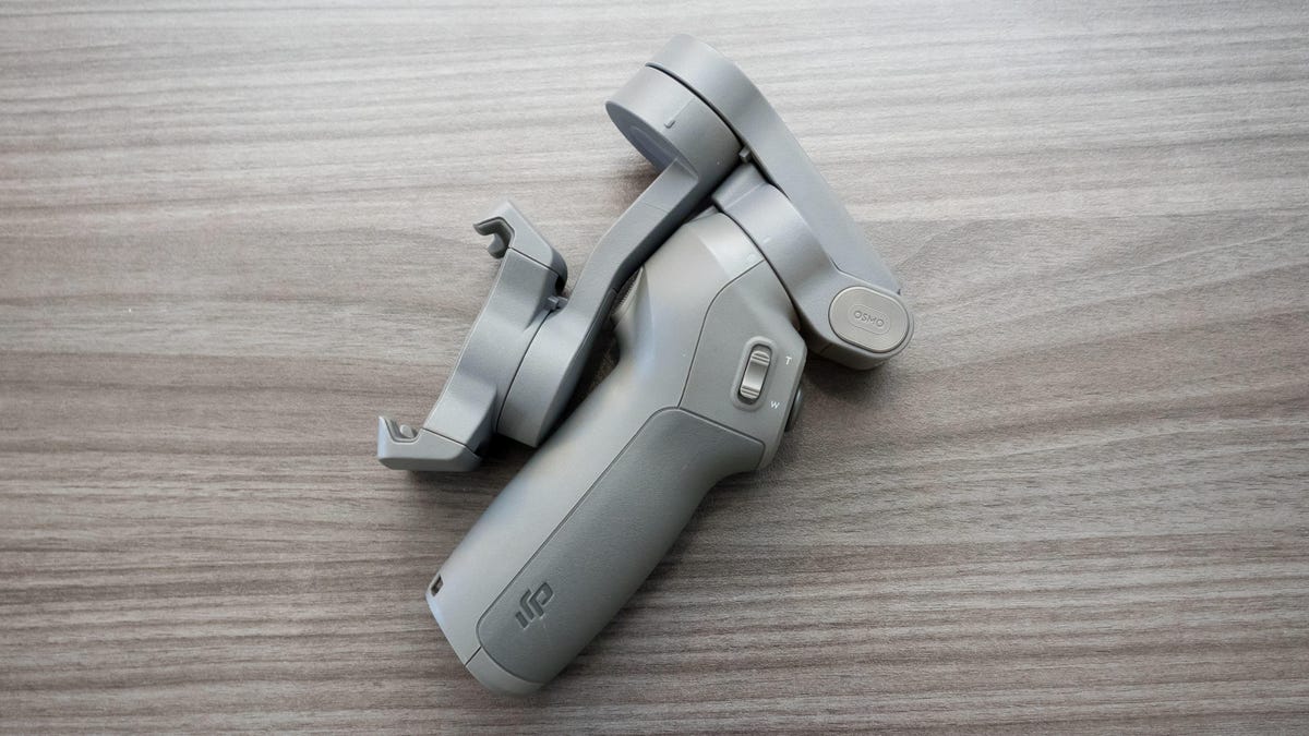 DJI Osmo Mobile 3