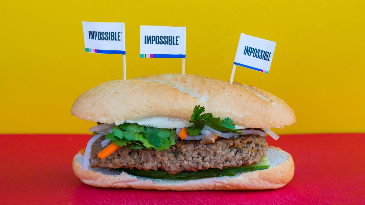 ces-2020-impossible-pork-banh-mi-6339