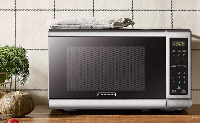 Black and Decker microwave on counter