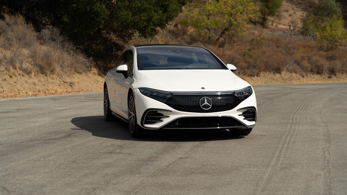 mercedes-benz-eqs-580-2022-736713