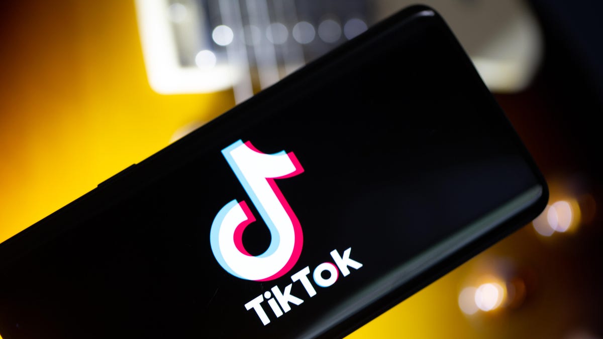 tik-tok-0823