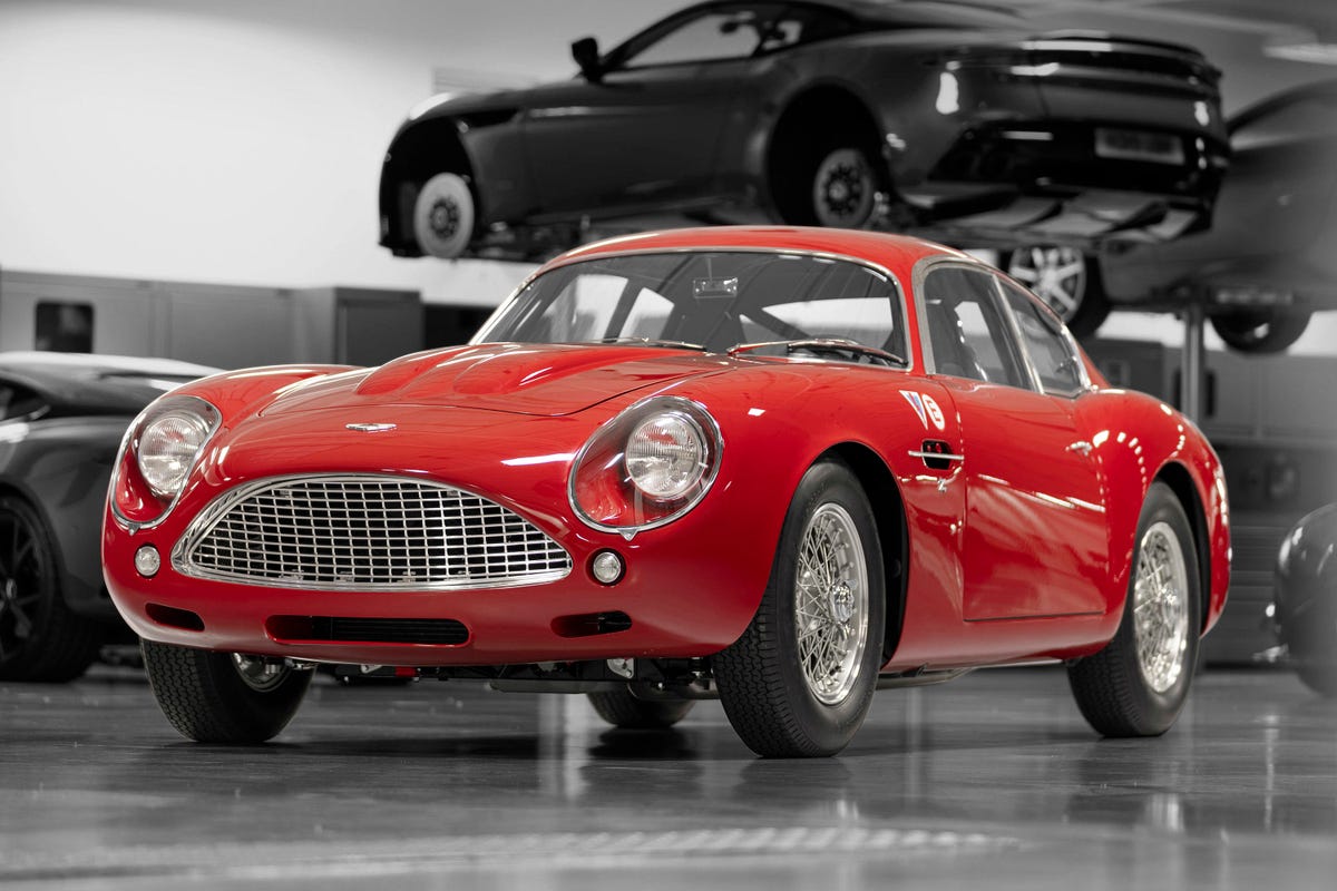 Aston Martin DB4 GT Zagato Continuation