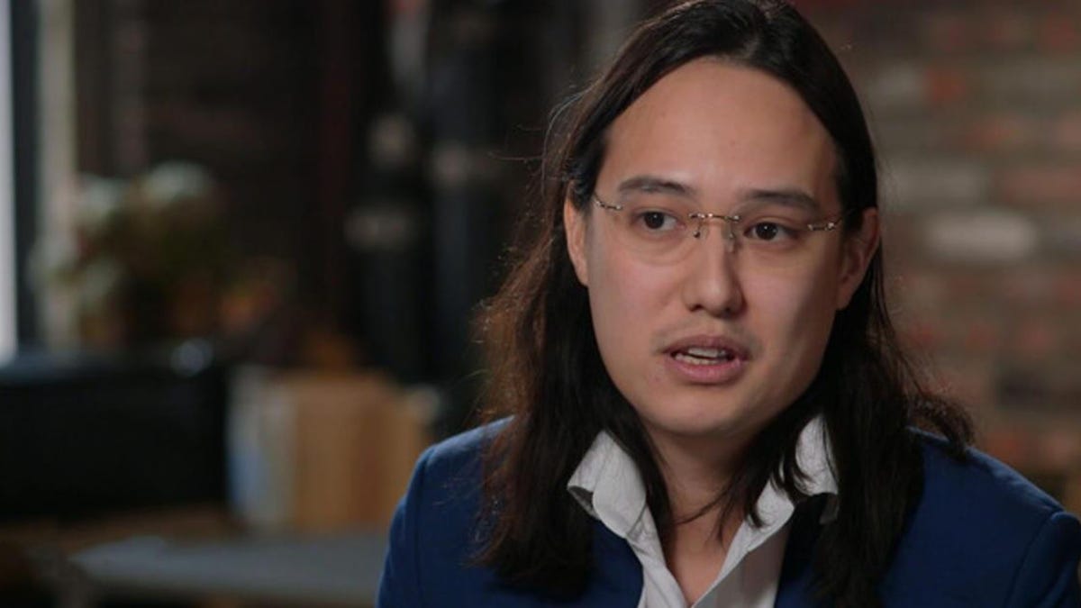 clearview-hoan-ton-that