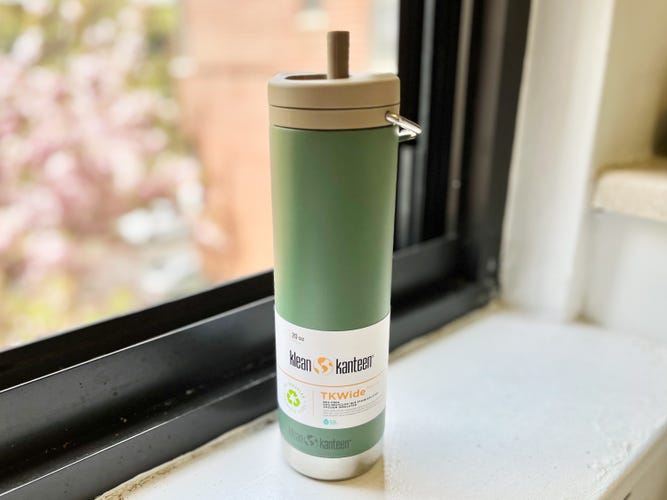 klean kanteen water bottle