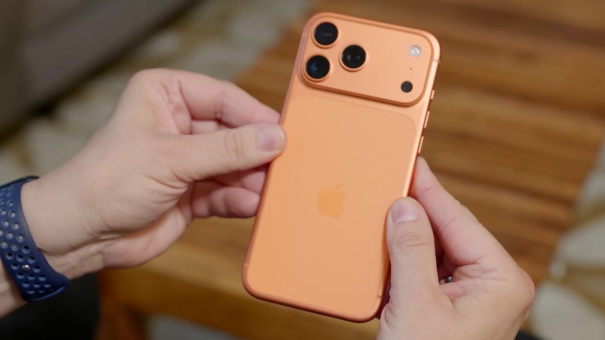 An iPhone 17 Pro Max