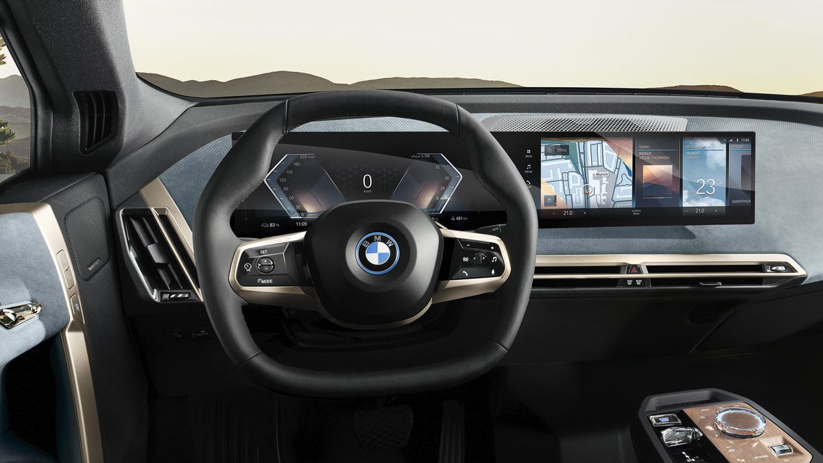BMW iDrive 8