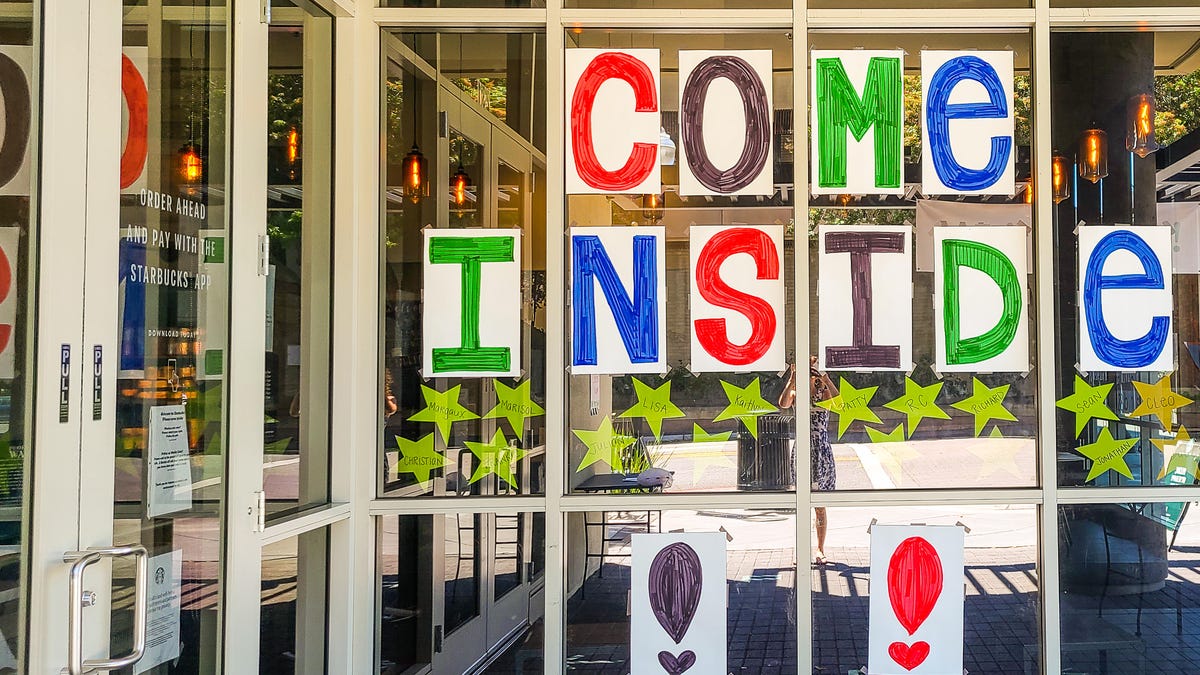 002-coronavirus-reopen-starbucks-welcome-back